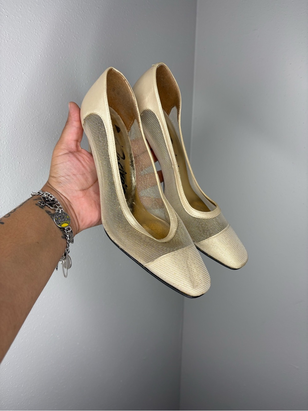 Mesh Square-Toe Pumps - Picture 2 of 6
